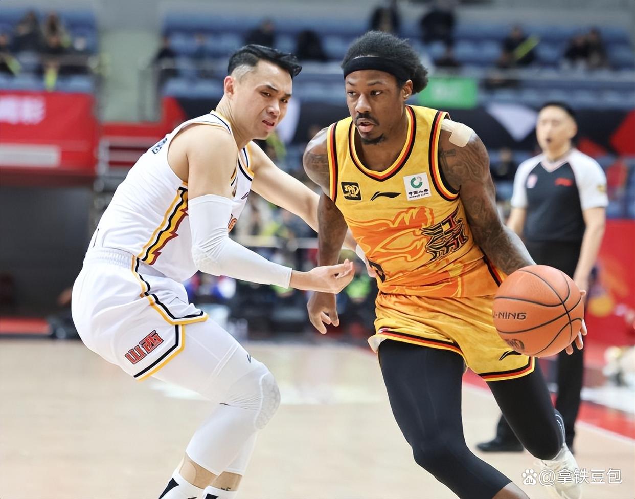 九游体育下载-包含马德里竞技集结日复出首秀，志在CBA季后赛名次提升，悬念犹存，团队化学反应显著的词条